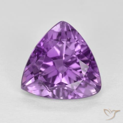 Améthyste Violet moyen-foncé Trillion 2,86 ct du Brésil, Dimension 10,2 x 10mm, Pierre gemme naturelle Non traité, pureté VS, 1 pièce d'améthyste trillion facet, dureté de Mohs de 7 convient aux bijoux de tous les jours, pierre de sagesse, Pierre de naissance de février, Photo A