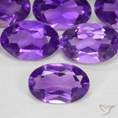 Ametista a taglio ovale da 0,59 ct, 6 x 3,9 mm dal Brasile, Photo A