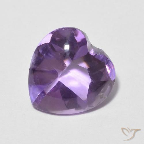 1.93 ct Violet Amethyst Stone, Natural Amethyst in Heart Buff-Top Shape for Sale