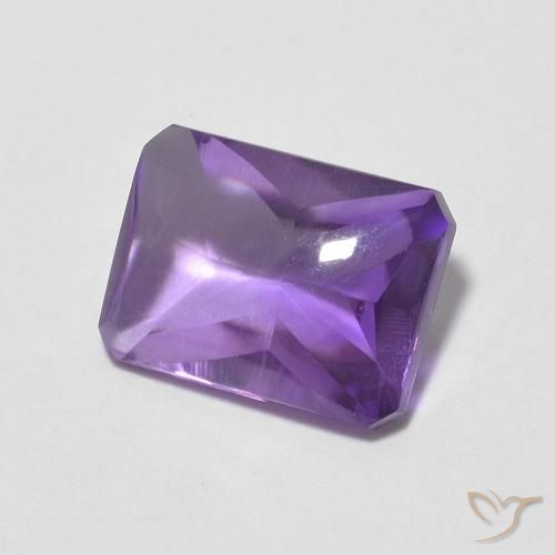 1.36 ct Violet Amethyst Stone, Natural Amethyst in Octagon Buff-Top Shape for Sale