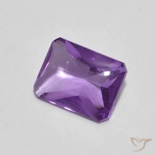 1.35 ct Violet Amethyst Stone, Natural Amethyst in Octagon Buff-Top Shape for Sale