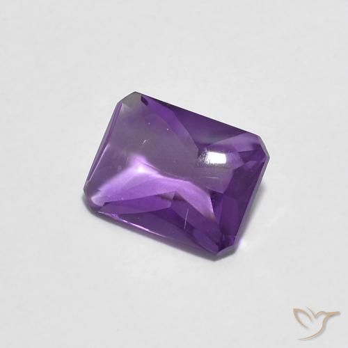 1.32 ct Violet Amethyst Stone, Natural Amethyst in Octagon Buff-Top Shape for Sale