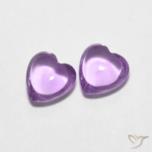 Paire d'améthyste Cœur 6,1 x 6,1mm assorties - Poids total 1,74 ct / moyenne 0,87 ct chacune, couleur Violet Rosâtre et pureté Transparent, pierre gemme naturelle Non traité, dureté de Mohs 7 convient aux bijoux de tous les jours, pierre de sagesse, Pierre du zodiaque Poissons, Photo A
