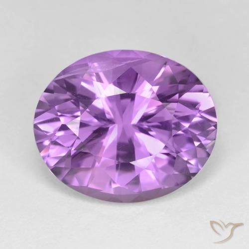 15.7 x 13.2mm Oval Facet Violet Amethyst from Brazil, Weight of 9.32ct, Natural untreated gemstone in VVS-VS Clarity, 1pc Amethyst - the Color is Deep Purplish Violet, Mohs Hardness of 7 suitable for daily wear jewelry, Symbolizes Calming and Soothing, Photo A