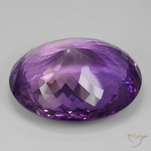 Amethyst Gemstone in 35.2 x 28.1 mm Size for Sale, Amethyst Stone in Medium Pink Violet Color