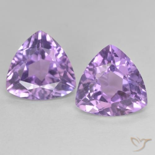 5.73ctw Natural Medium Violet Amethyst, Trillion, VVS-VS