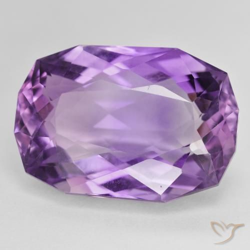 28.85 ct Violet Amethyst Stone, Natural Amethyst in Cushion-Cut Shape for Sale