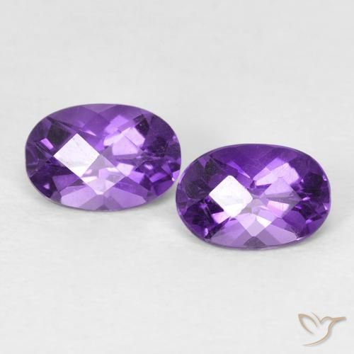 0.82 ctw Violet Amethyst Gemstones, Amethyst Gems in Oval Checkerboard Shape for Sale.