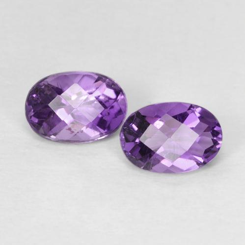 2 Améthystes Ovale assorties de 5,7 x 4,1mm, poids total de 0,88 ct / moyenne de 0,44 ct chacune, Pourpre violacé profond à pureté vvs, pierre gemme naturelle Non traité, dureté Mohs de 7 convient aux bijoux de tous les jours, pierre de sagesse, Débloque le chakra de la couronne, Photo A