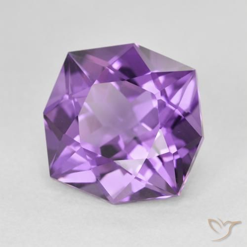 5.38 ct Violet Amethyst Stone, Natural Amethyst in Fancy Cut Shape for Sale