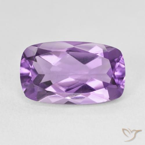 5.66ct Natural Light-Medium Violet Amethyst, Cushion, VVS