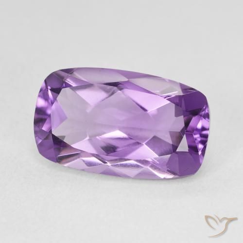 5.66 ct Violet Amethyst Stone, Natural Amethyst in Cushion-Cut Shape for Sale