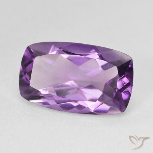 5.82 ct Violet Amethyst Stone, Natural Amethyst in Cushion-Cut Shape for Sale