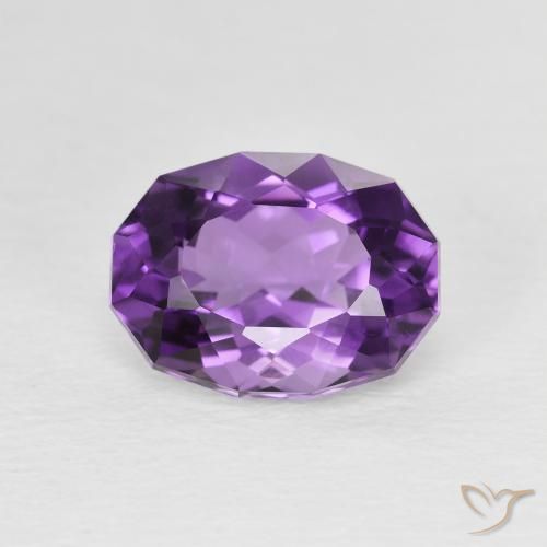 2.52ct Natural Deep Pinkish Violet Amethyst, Oval, VVS