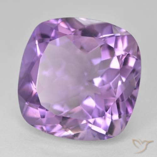 21.91 ct Violet Amethyst Stone, Natural Amethyst in Cushion-Cut Shape for Sale