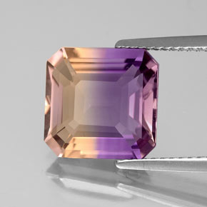 4.13 ct Bi-color Ametrine Stone, Natural Ametrine in Octagon Facet Shape for Sale