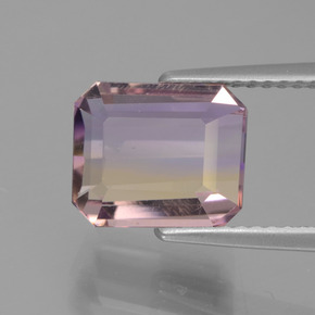 3.6ct Octagon Facet Bi-Color Ametrine Gem for sale 3.6ct Octagon Facet Bi-Color Ametrine Gem (ID: 435610)