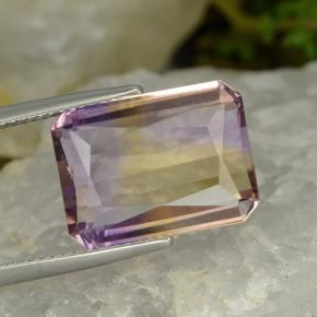 9.7ct Octagon / Scissor Cut Bi-Color Ametrine Gem for sale 9.7ct Octagon / Scissor Cut Bi-Color Ametrine Gem (ID: 475836)