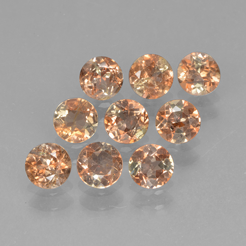 Lote de 9 piezas de Andalucita Multicolor Faceta Redonda de Brasil - Peso 2,25 ct en total / promedio. 0,25 ct cada uno, Tamaño 4,1mm, Color: Multicolor, Dureza Mohs 7.5 Adecuado para joyas de uso diario, Photo A