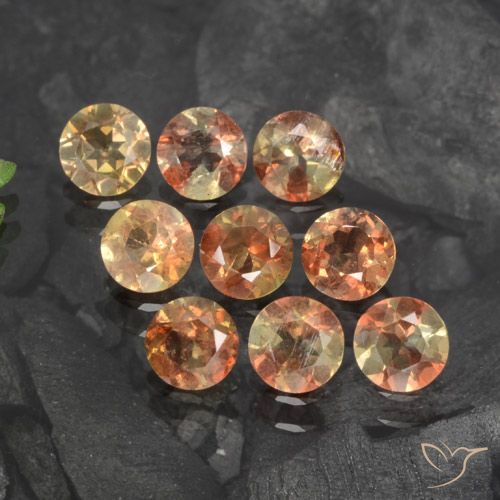 2,18 ct Andalusit im Rundschliff, 4,1 mm aus Brasilien, Photo A