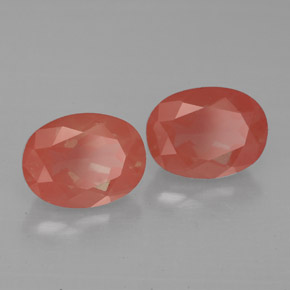 2.63 ct Red Andesine Labradorite Stone, Natural Andesine Labradorite in Oval Facet Shape for Sale
