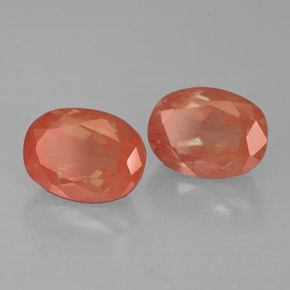 3.01 ct Red Andesine Labradorite Stone, Natural Andesine Labradorite in Oval Facet Shape for Sale