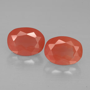 2.72 ct Red Andesine Labradorite Gemstone, Andesine Labradorite Gem in Oval Facet Shape for Sale.