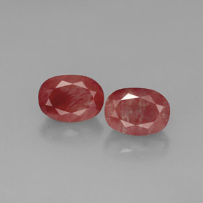 1.89 ct Red Andesine Labradorite Gemstone, Andesine Labradorite Gem in Oval Facet Shape for Sale.