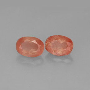 1.60 ct Red Andesine Labradorite Stone, Natural Andesine Labradorite in Oval Facet Shape for Sale