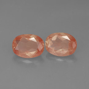 2.32 ct Red Andesine Labradorite Stone, Natural Andesine Labradorite in Oval Facet Shape for Sale