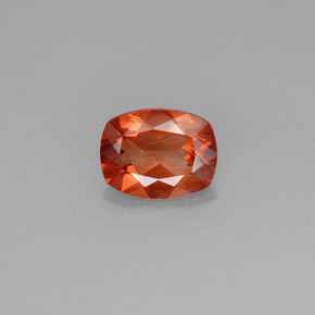 1.43 ct Orange Andesine Labradorite Gemstone, Andesine Labradorite Gem in Cushion-Cut Shape for Sale.