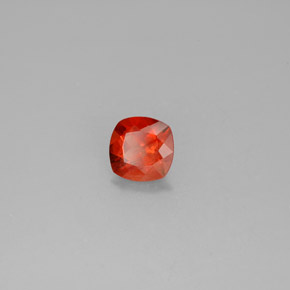0.76 ct Orange Andesine Labradorite Stone, Natural Andesine Labradorite in Cushion-Cut Shape for Sale