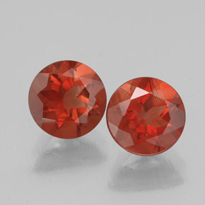 1.37 ct Orange Andesine Labradorite Gemstone, Andesine Labradorite Gem in Round Facet Shape for Sale.