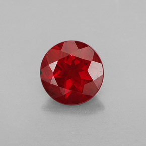 0.63 ct Red Andesine Labradorite Gemstone, Andesine Labradorite Gem in Round Facet Shape for Sale.