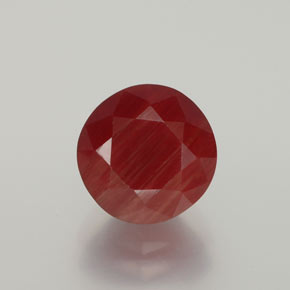2.81 ct Red Andesine Labradorite Gemstone, Andesine Labradorite Gem in Round Facet Shape for Sale.