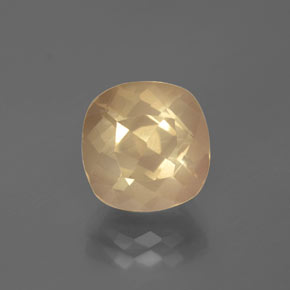 3.93 ct Orange Andesine Labradorite Gemstone, Andesine Labradorite Gem in Cushion-Cut Shape for Sale.
