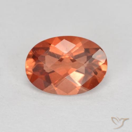 Labradorite andésine rouge de 0,72 ct, damier ovale de 7,1 x 5,1 mm du Congo, Photo A