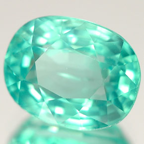 4.78 ct Green Apatite Stone, Natural Apatite in Oval Facet Shape for Sale