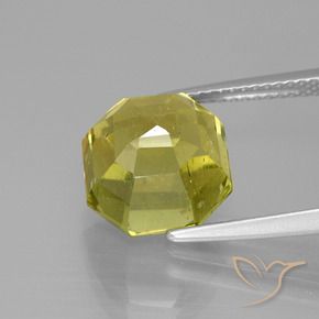 Apatite Gemstone in 10.4 x 10.4 mm Size for Sale, Apatite Stone in Greenish Yellow Color