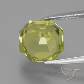 Apatite Gemstone in 10 x 10 mm (calibrated) Size for Sale, Apatite Stone in Warm Forest Green Color