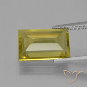 Apatite Gemstone in 11.3 x 7.5 mm Size for Sale, Apatite Stone in Medium-Light Yellow Color