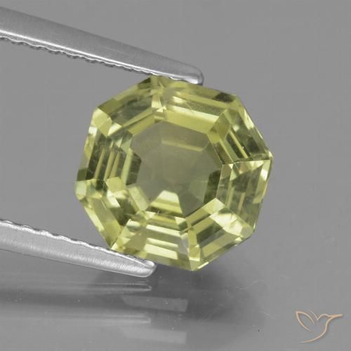 Apatite Octogone / coupe Émeraude en damier des États-Unis 2,47 ct, dimension 8,3 x 8,1mm, pureté VS, pierre gemme naturelle Non traité, 1 pièce Apatite de couleur Vert jaunâtre, dureté Mohs de 5 à 5, Photo A