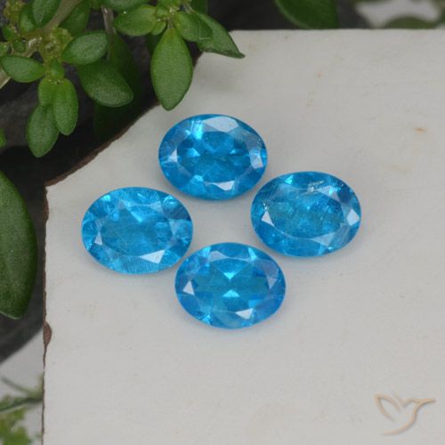 1.4 ct Blue Apatite, 5.1 x 4 mm Oval Cut From Madagascar, Photo A