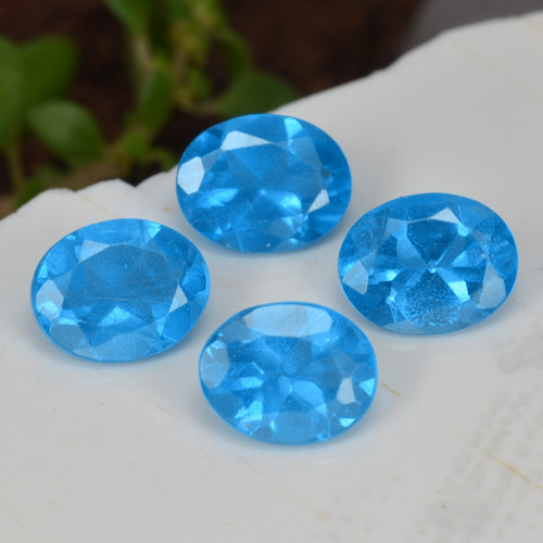 Intense Blue Apatite Gem - 0.3ct Oval Facet (ID: 468757)