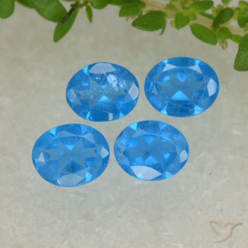 1.34ctw Natural Intense Blue Apatite, Oval, VS-SI