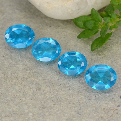 1.44ctw Natural Medium Blue Apatite, Oval, VS