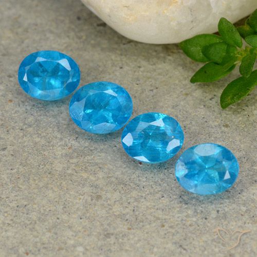 1.42ctw Natural Blue Apatite, Oval, VS