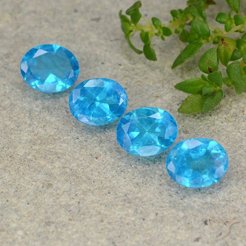 1.47ctw Natural Blue Apatite, Oval, VS