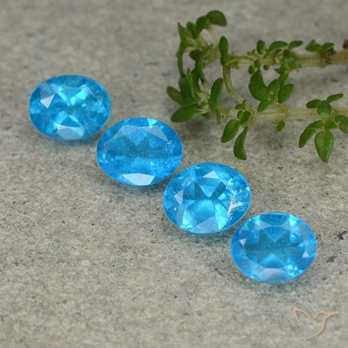 1.49ctw Natural Azure Blue Apatite, Oval, VS