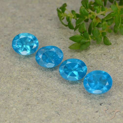 1.70ctw Natural Blue Apatite, Oval, VS